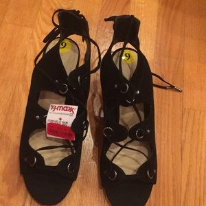 Marc Fisher Tie up sandals with heel